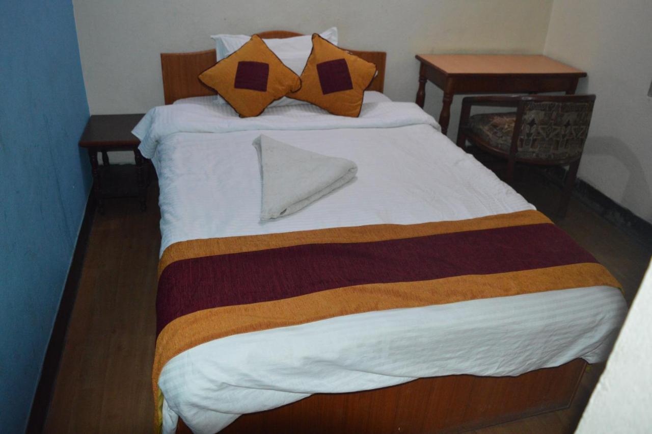 Kings Land Hotel Kathmandu Exterior foto